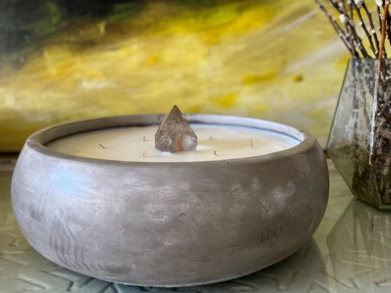 addis-viv-tsehai-bowl-amethyst-120-ounce-candle